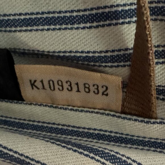 Dooney & Bourke Gretta Drawstring Bag Purse Red Coated Water Repellent Canvas - Picture 10 of 10